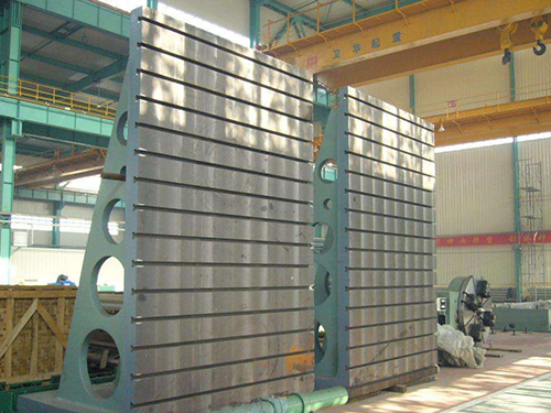 大型彎板工作臺